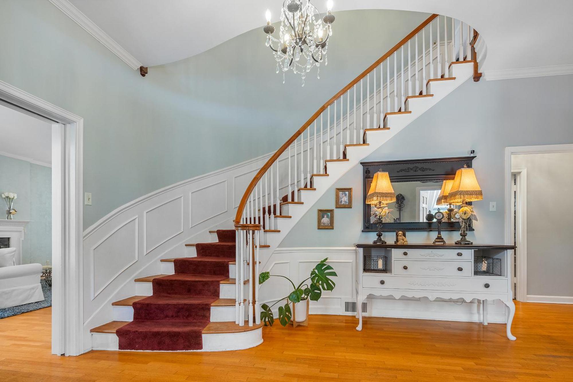 Beland Mansion-Blue Jay Suite! Форт-Смит Экстерьер фото